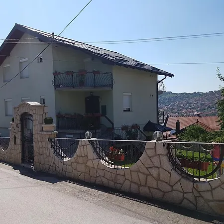 Dinka 4*